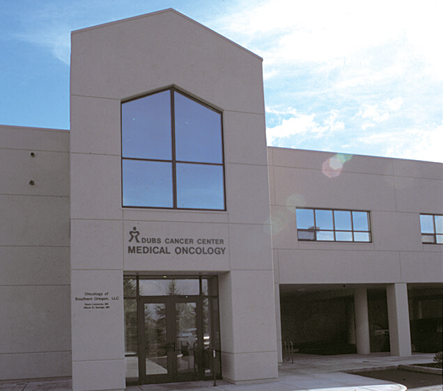 Dubs Cancer Center Opens at Rogue Regional Medical Center